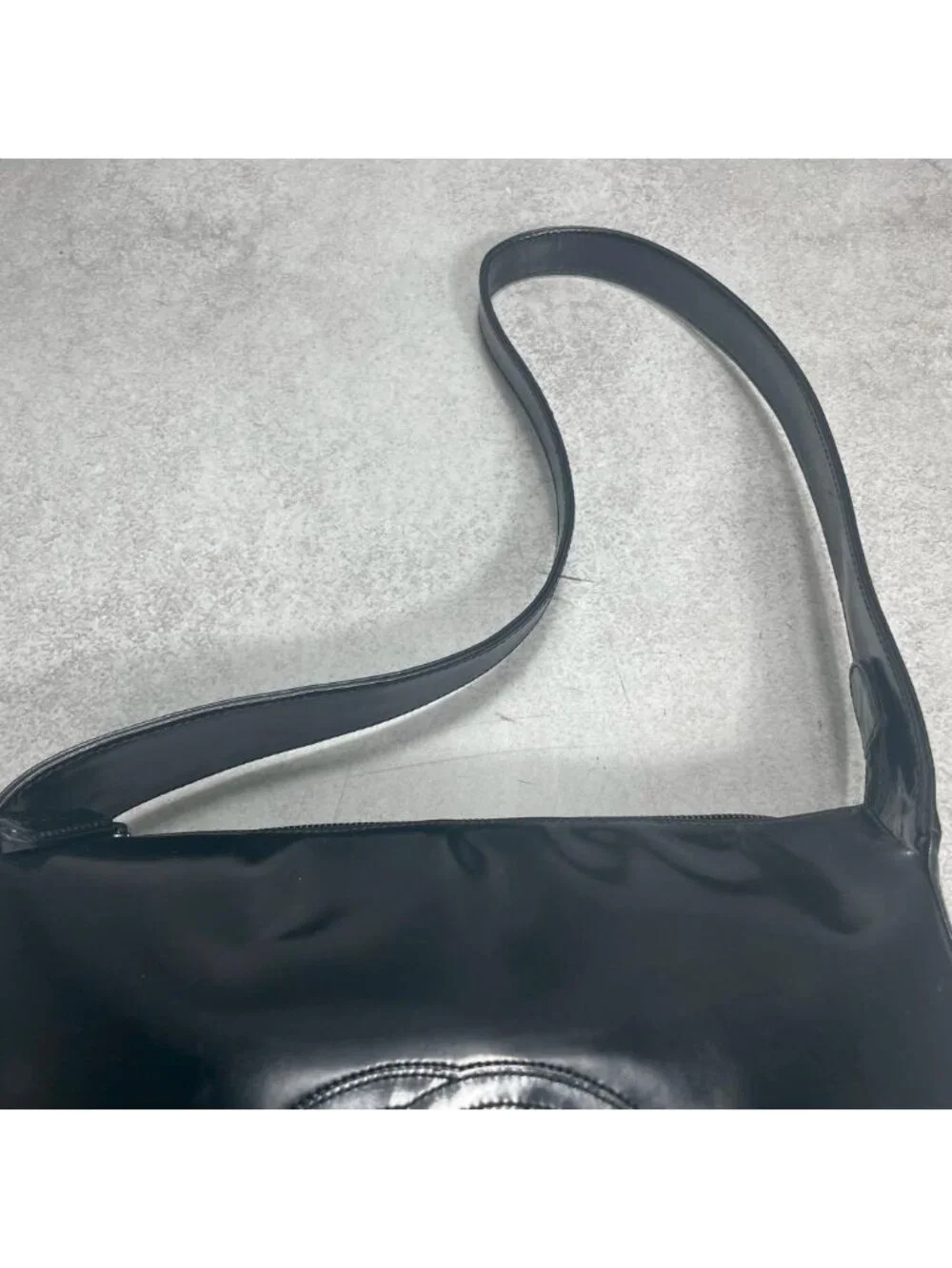Gucci GG Shoulder Bag Patent Leather Black Logo